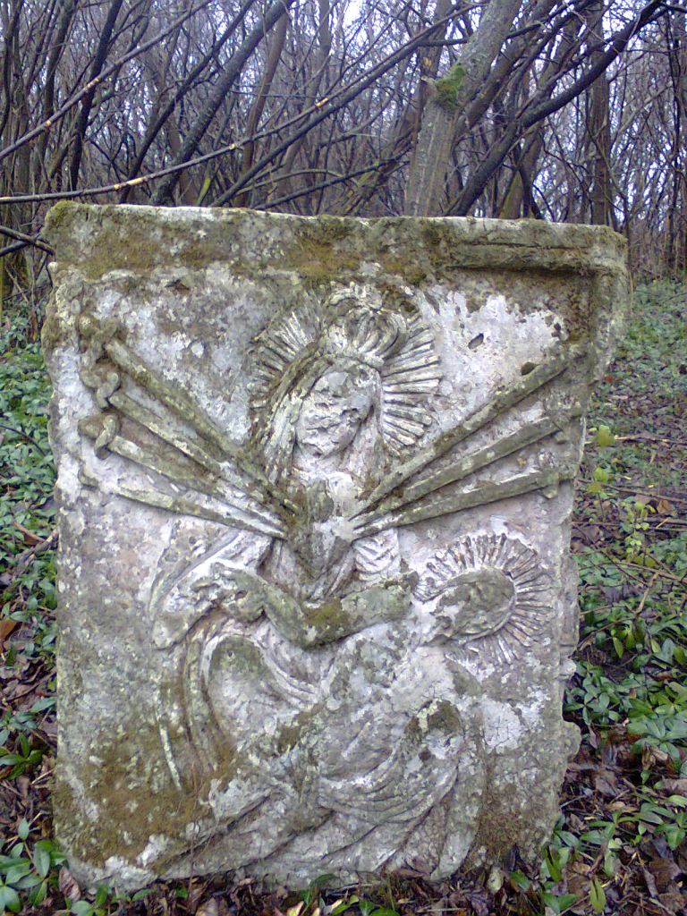 8-nadgrobok-z-ikonoyu-materi-bozho%d1%97-semestrilno%d1%97